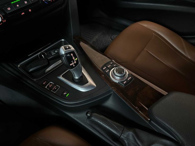 Bmw 320i high executive 184pk 2012 3-serie, 75-xgb-4 - afbeelding 19 van  42