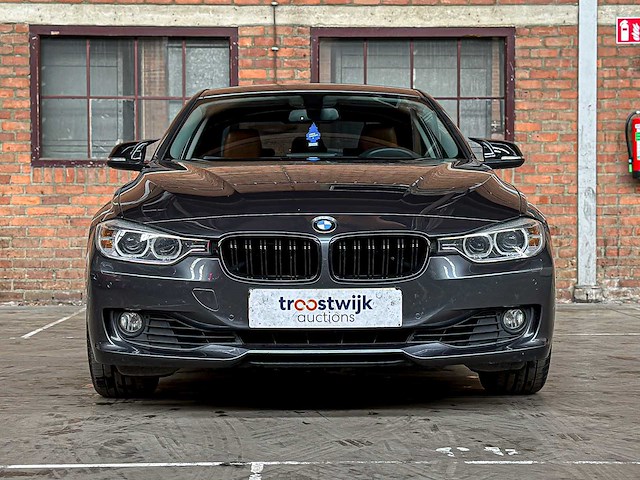 Bmw 320i high executive 184pk 2012 3-serie, 75-xgb-4 - afbeelding 34 van  42