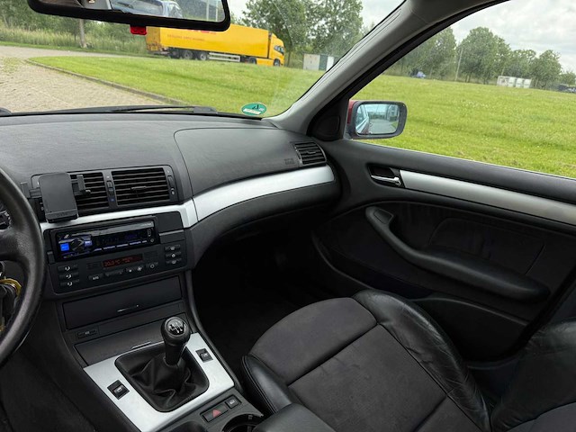 Bmw 320i sedan, tz-vl-83 - afbeelding 8 van  20