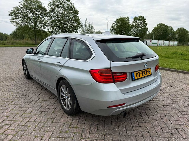 Bmw 320i touring high executive,* 07-zkx-6 - afbeelding 19 van  24