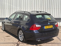 Bmw 320i touring high executive automaat, 94-xr-sg - afbeelding 4 van  9
