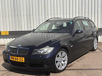 Bmw 320i touring high executive automaat, 94-xr-sg - afbeelding 1 van  10