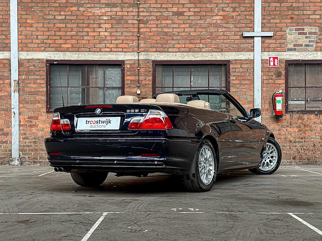 Bmw 325ci executive 192pk 2002 (origineel-nl) 3-serie cabriolet, 11-jp-pg - afbeelding 10 van  45