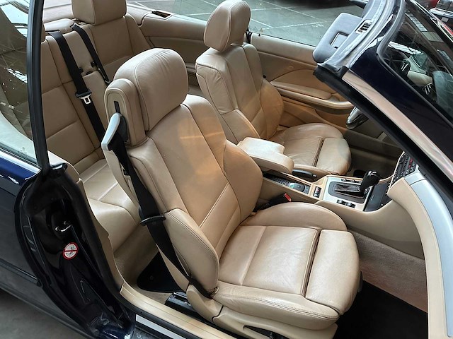 Bmw 325ci executive 192pk 2002 (origineel-nl) 3-serie cabriolet, 11-jp-pg - afbeelding 39 van  45
