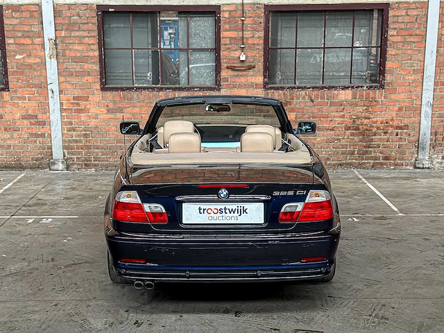Bmw 325ci executive 192pk 2002 (origineel-nl) 3-serie cabriolet (hardtop + softtop), 11-jp-pg - afbeelding 14 van  45