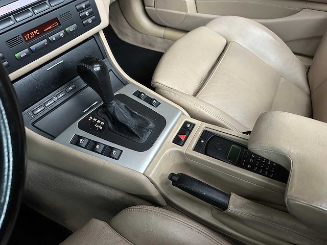 Bmw 325ci executive 192pk 2002 (origineel-nl) 3-serie cabriolet (hardtop + softtop), 11-jp-pg - afbeelding 28 van  45
