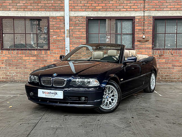Bmw 325ci executive 192pk 2002 (origineel-nl) 3-serie cabriolet (hardtop + softtop), 11-jp-pg - afbeelding 2 van  45