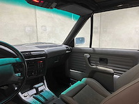 Bmw 325i cabriolet 170pk 1991 3-serie e30 youngtimer - afbeelding 18 van  44