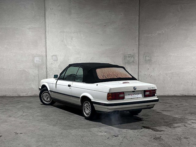 Bmw 325i cabriolet 170pk 1991 3-serie e30 youngtimer - afbeelding 11 van  43