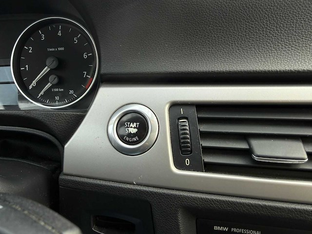Bmw 325i dynamic executive automaat, 51-rt-dt - afbeelding 4 van  16