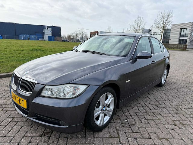 Bmw 325i dynamic executive automaat, 51-rt-dt - afbeelding 1 van  16