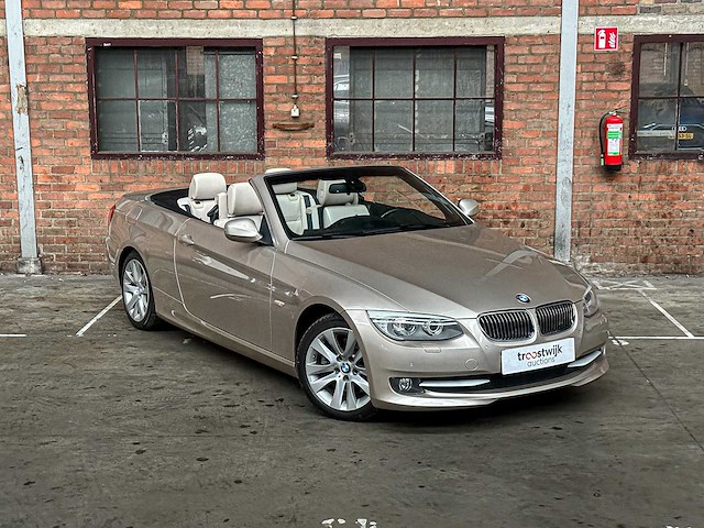 Bmw 325i high executive 217pk 2012 e93 3-serie cabriolet, 09-tgn-9 - afbeelding 42 van  44