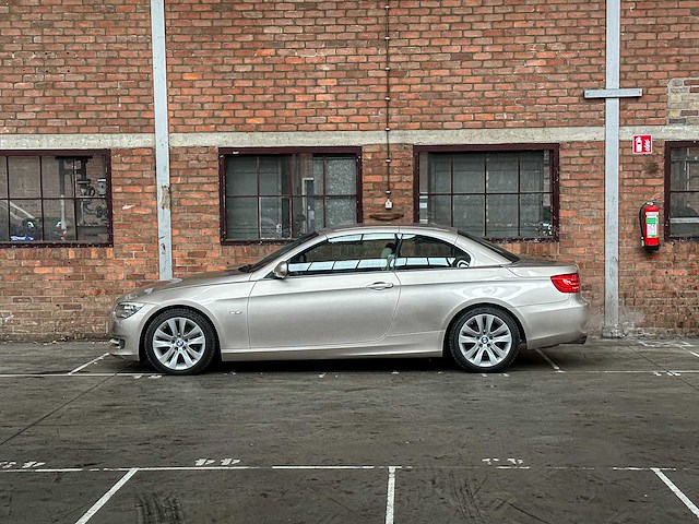 Bmw 325i high executive 217pk 2012 e93 3-serie cabriolet, 09-tgn-9 - afbeelding 9 van  44