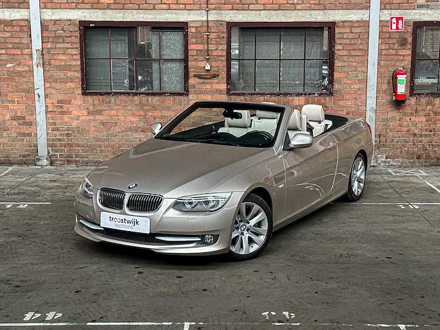 Bmw 325i high executive 217pk 2012 e93 3-serie cabriolet, 09-tgn-9 - afbeelding 23 van  44