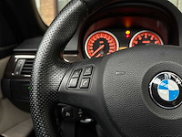 Bmw 325i high executive 217pk 2012 e93 3-serie cabriolet, 09-tgn-9 - afbeelding 16 van  44