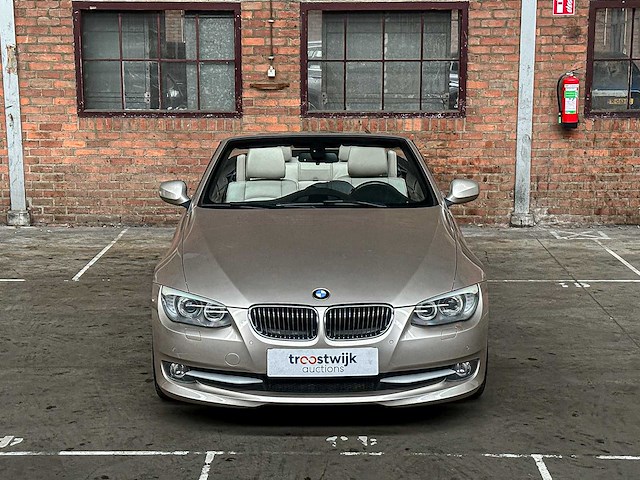 Bmw 325i high executive 217pk 2012 e93 3-serie cabriolet, 09-tgn-9 - afbeelding 40 van  44