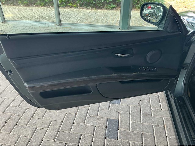 Bmw 328i cabriolet e93 | 3.0 i6 | 2011 modeljaar | youngtimer | 230 pk | achterwielaandrijving | btw auto - afbeelding 9 van  23