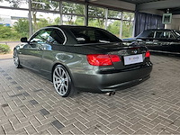 Bmw 328i cabriolet e93 | 3.0 i6 | 2011 modeljaar | youngtimer | 230 pk | achterwielaandrijving | btw auto - afbeelding 17 van  17
