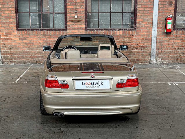 Bmw 330ci m-sport e46 231pk 2001 3-serie cabriolet (78.000km) youngtimer - afbeelding 13 van  39
