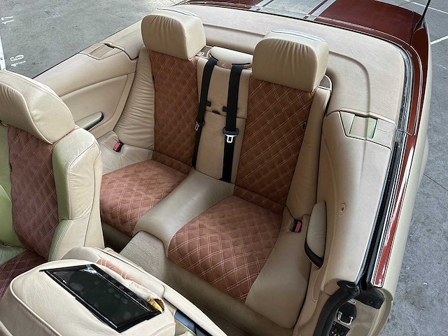 Bmw 330ci m-sport e46 231pk 2001 3-serie cabriolet (78.000km) youngtimer - afbeelding 25 van  39