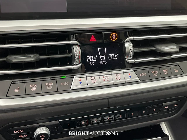 Bmw 330e 3-serie edrive edition 296pk 2020 (origineel-nl) 3-serie, j-751-tg - afbeelding 6 van  46