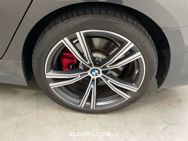 Bmw 330e 3-serie edrive edition 296pk 2020 (origineel-nl) 3-serie, j-751-tg - afbeelding 14 van  46