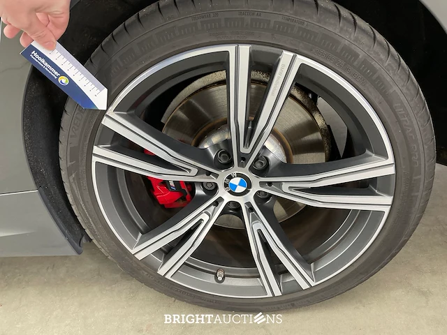Bmw 330e 3-serie edrive edition 296pk 2020 (origineel-nl) 3-serie, j-751-tg - afbeelding 21 van  46
