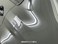 Bmw 330e 3-serie edrive edition 296pk 2020 (origineel-nl) 3-serie, j-751-tg - afbeelding 31 van  46