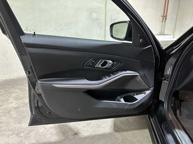 Bmw 330e high executive g20 184pk 2020 3-serie, x-201-fs - afbeelding 27 van  44