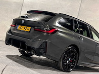 Bmw 330e touring 3-serie 292pk 2025 (origineel-nl + 1e eigenaar), jgl-92-h - afbeelding 11 van  56