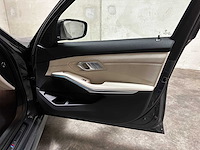 Bmw 330e touring 3-serie 292pk 2025 (origineel-nl + 1e eigenaar), jgl-92-h - afbeelding 49 van  56