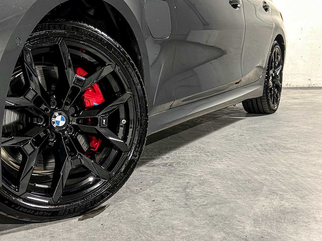 Bmw 330e touring 3-serie 292pk 2025 (origineel-nl + 1e eigenaar), jgl-92-h - afbeelding 53 van  56