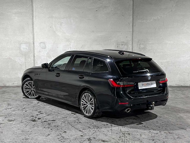 Bmw 330e touring business edition plus 184pk 2021 3-serie (origineel-nl + 1e eigenaar) l-480-tl - afbeelding 6 van  39