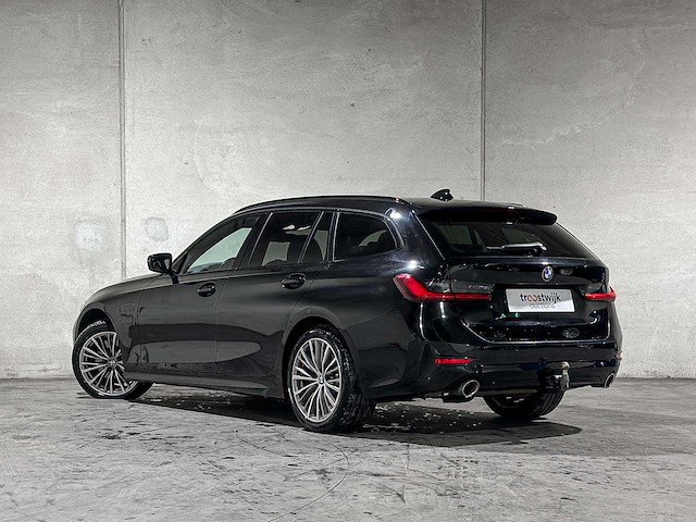 Bmw 330e touring business edition plus 184pk 2021 3-serie (origineel-nl + 1e eigenaar) l-480-tl - afbeelding 7 van  39