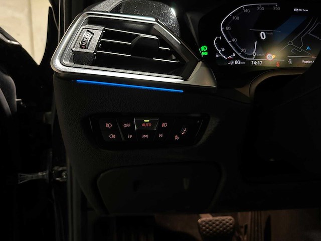 Bmw 330e touring business edition plus 184pk 2021 3-serie (origineel-nl + 1e eigenaar) l-480-tl - afbeelding 18 van  39