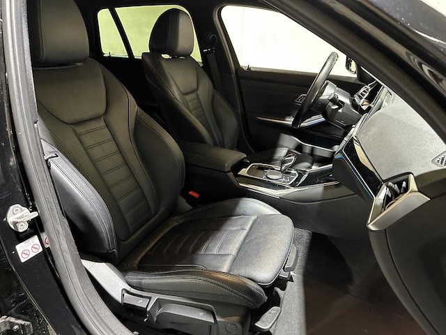 Bmw 330e touring business edition plus 184pk 2021 3-serie (origineel-nl + 1e eigenaar) l-480-tl - afbeelding 20 van  39