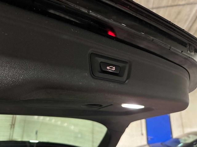 Bmw 330e touring business edition plus 184pk 2021 3-serie (origineel-nl + 1e eigenaar) l-480-tl - afbeelding 30 van  39