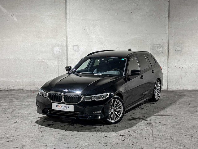 Bmw 330e touring business edition plus 184pk 2021 3-serie (origineel-nl + 1e eigenaar) l-480-tl - afbeelding 34 van  39