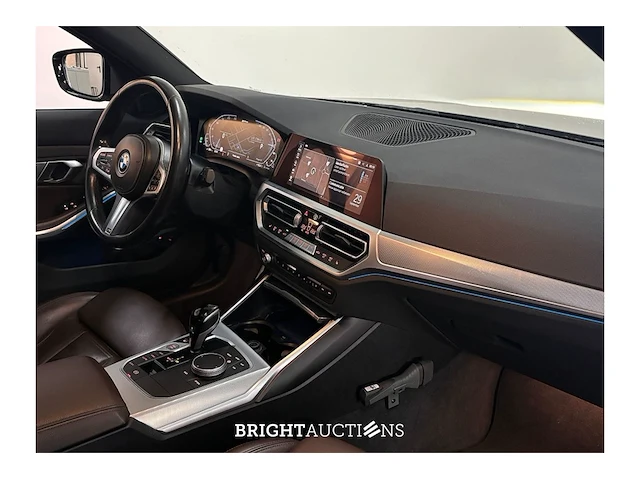 Bmw 330e touring business edition plus 296pk 2022 (origineel-nl) 3-serie, r-481-hv - afbeelding 6 van  39