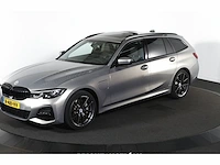Bmw 330e touring business edition plus 296pk 2022 (origineel-nl) 3-serie, r-481-hv - afbeelding 1 van  39