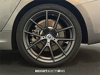 Bmw 330e touring business edition plus 296pk 2022 (origineel-nl) 3-serie, r-481-hv - afbeelding 27 van  39