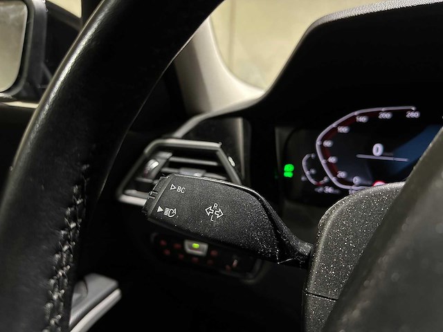 Bmw 330e touring g21 292pk 2021 (origineel-nl + 1e eigenaar), k-451-vl - afbeelding 23 van  50