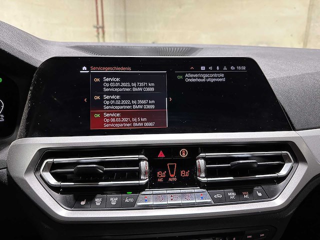 Bmw 330e touring g21 292pk 2021 (origineel-nl + 1e eigenaar), k-451-vl - afbeelding 30 van  50