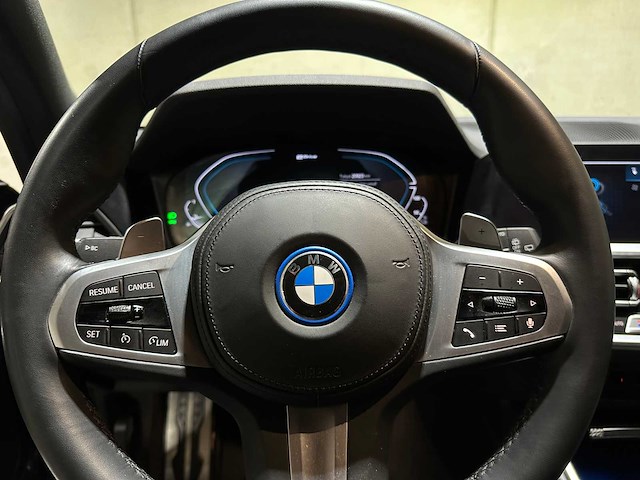 Bmw 330e touring m-sport business edition plus 184pk 2022 3-serie g21, x-990-th - afbeelding 16 van  62