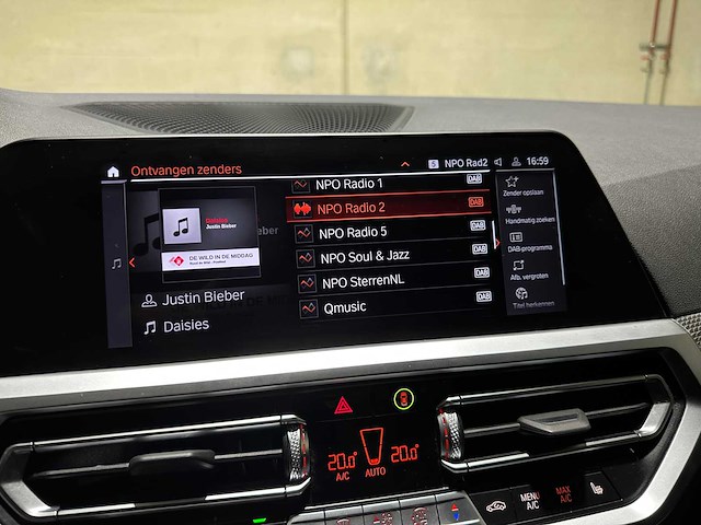 Bmw 330e touring m-sport business edition plus 184pk 2022 3-serie g21, x-990-th - afbeelding 27 van  62