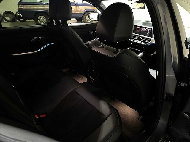 Bmw 330e touring m-sport business edition plus 184pk 2022 3-serie g21, x-990-th - afbeelding 41 van  62