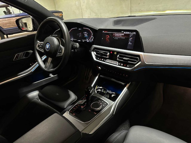 Bmw 330e touring m-sport business edition plus 184pk 2022 3-serie g21, x-990-th - afbeelding 46 van  62