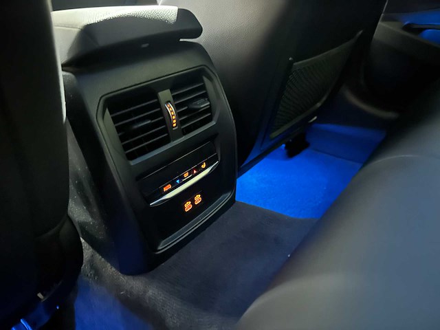 Bmw 330e touring m-sport business edition plus 184pk 2022 3-serie g21, x-990-th - afbeelding 53 van  62