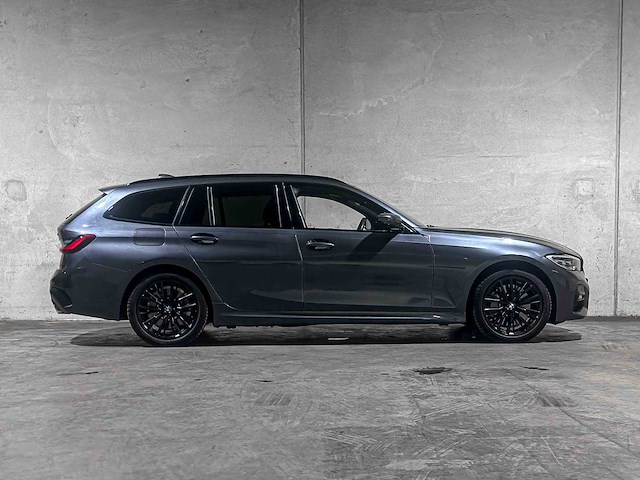 Bmw 330e touring m-sport business edition plus 184pk 2022 3-serie g21, x-990-th - afbeelding 62 van  62