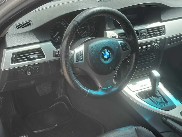 Bmw 330xd touring dynamic executive automaat, rk-500-s - afbeelding 9 van  12